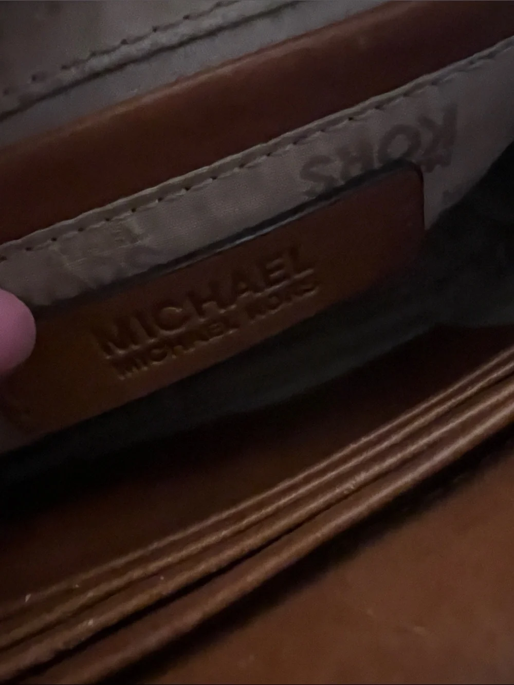 Michael Kors Jet Set Small Crossbody Bag in a vanilla and acorn color trim strap